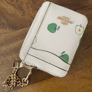 Coach Zip Card Women Wallet Green Apple